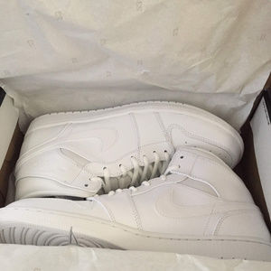 Nike Air Jordan 1 MID WHITE/BLACK-WHITE